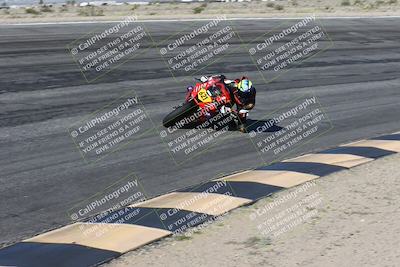 media/Jan-16-2026-CVMA Friday Practice (Fri) [[6f2bf47531]]/5-Racer 4-Trackday1/Session 2 (Bowl)/